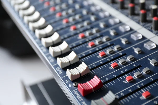 Panel de control del mezclador de música de sonido —  Fotos de Stock