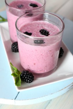 lezzetli berry smoothie