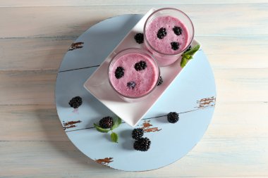 lezzetli berry smoothie