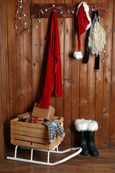 Visící Santa kostým — Stock fotografie