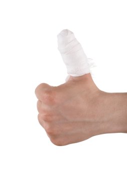 Yaralı bandajlı parmak üzerinde beyaz izole