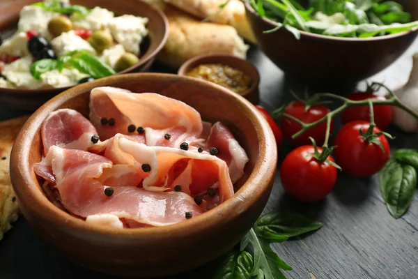 Ingredients of Mediterranean cuisine — Stock Photo, Image