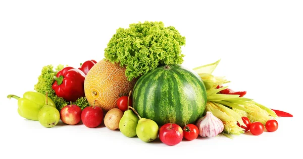 Composición con frutas y verduras frescas aisladas sobre blanco —  Fotos de Stock