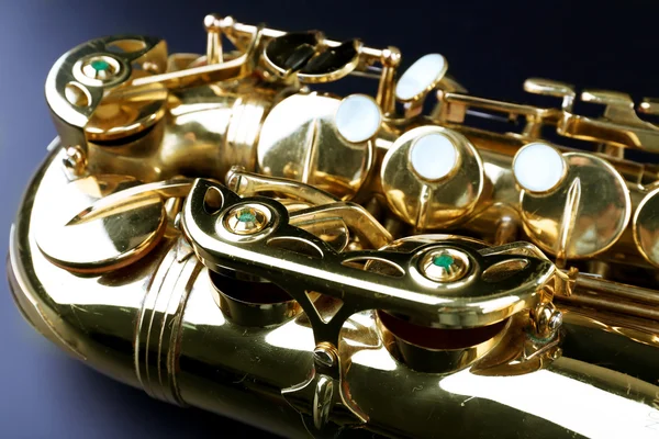 Golden classical saxophone — Stock Photo, Image