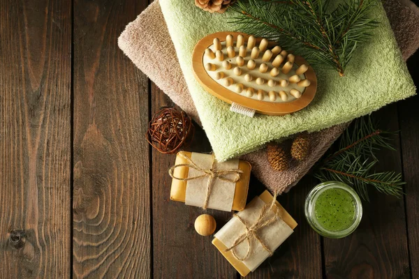 Handmade soap with pine extract — Stock Photo, Image