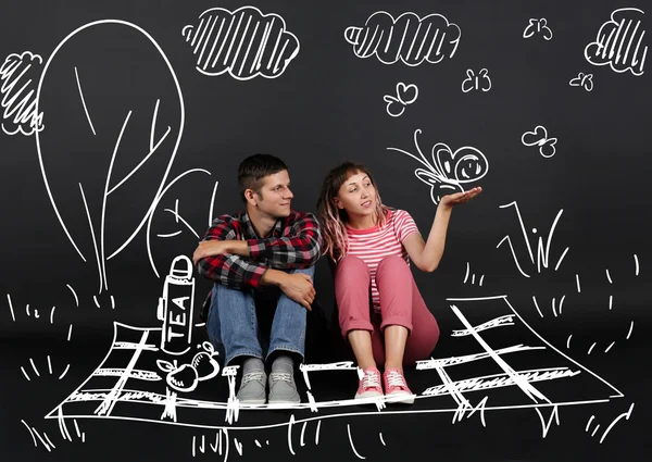 Engraçado jovem casal — Fotografia de Stock