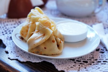 Krema ile lezzetli gözleme