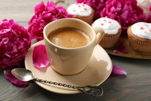 Composizione con tazza di caffè — Foto Stock