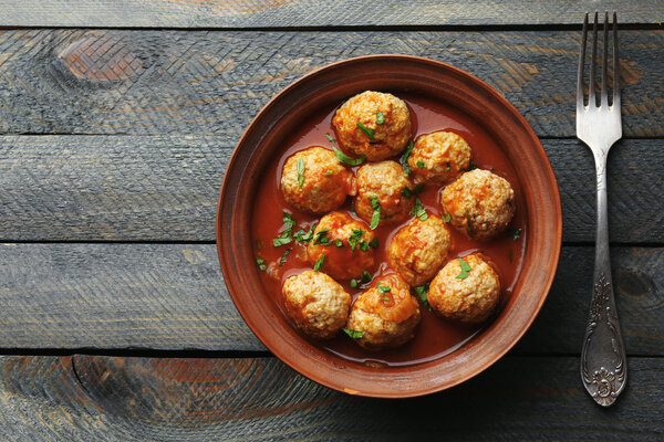 Meat balls with tomato sauce