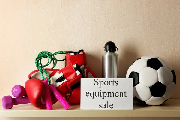Artigos de desporto para venda — Fotografia de Stock