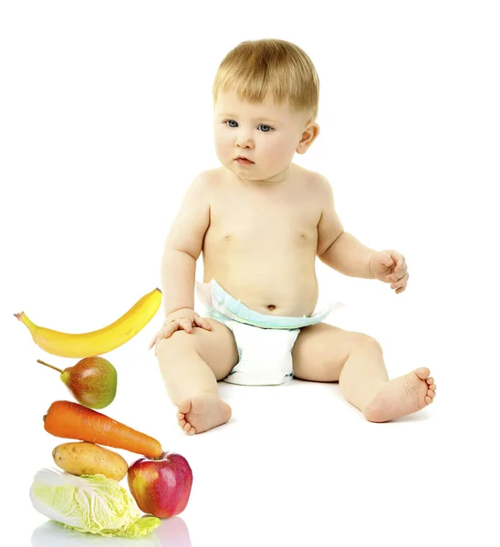 Bambino con frutta e verdura — Foto Stock