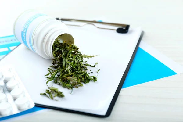 Bottle of dry medical cannabis — Stock Photo, Image