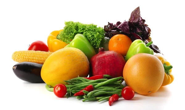 Свежие овощи и фрукты — стоковое фото