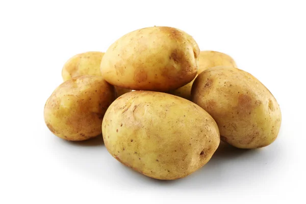 Unge poteter isolert på hvite – stockfoto