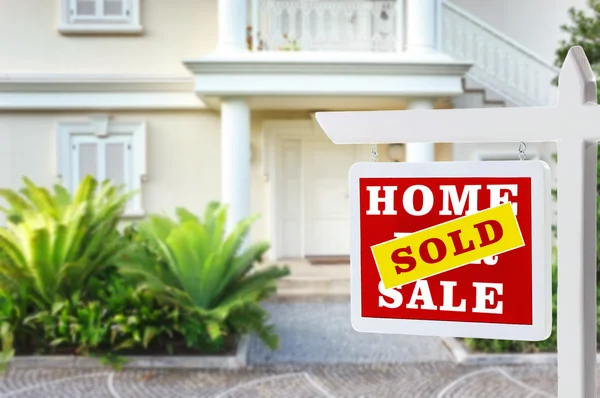 Real estate sign — Stock Photo, Image