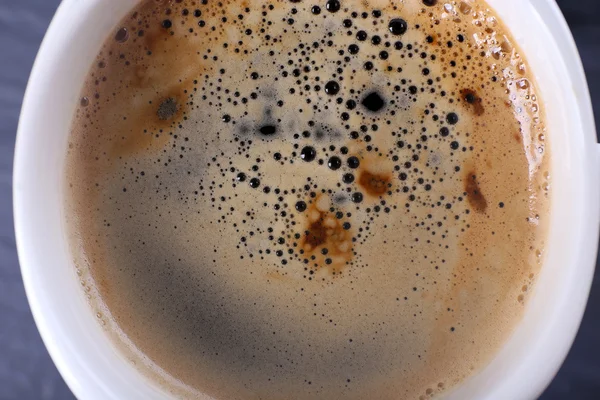 Tasse Kaffee aus nächster Nähe — Stockfoto
