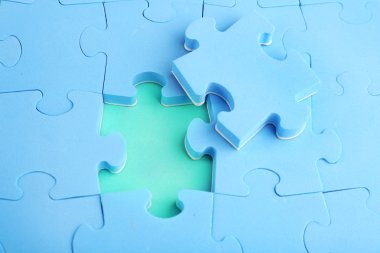 Mavi puzzle parçaları