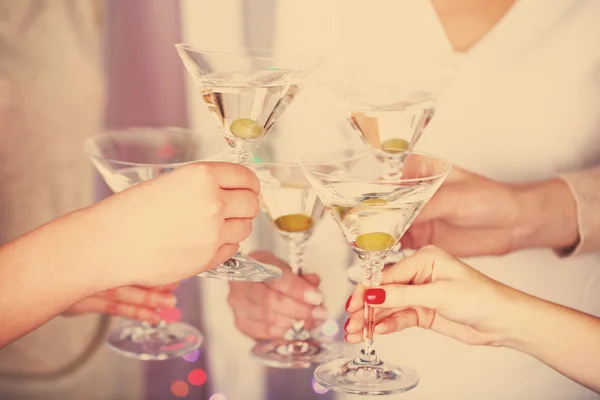 Woman hands with glasses of champagne — Stock Photo, Image