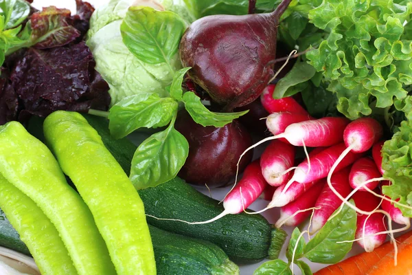 Haufen mit frischem Gemüse aus nächster Nähe — Stockfoto