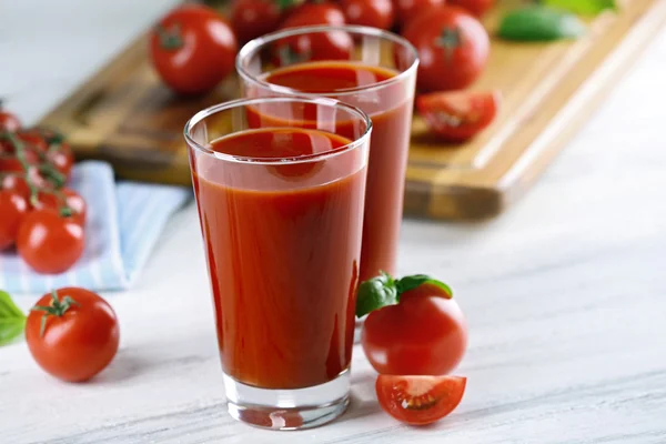 Zumo de tomate con verduras — Foto de Stock