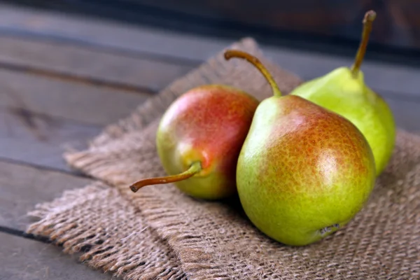 Rijp smakelijke peren — Stockfoto