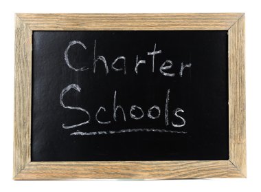 Charter okulları kara tahta yazılı