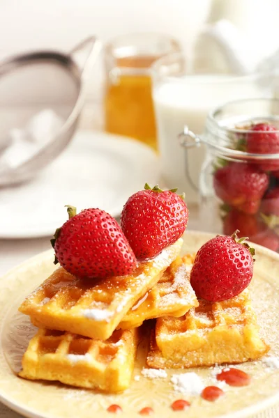 Sweet homemade waffles — Stock Photo, Image