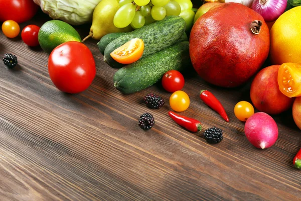 Pico de frutas e legumes — Fotografia de Stock