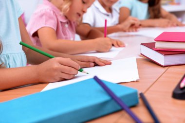 Grup Masası'nı, portre çizim çocuk