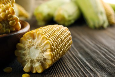 Kabın içinde olgunlaşmış Mısır