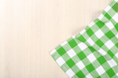 Peçete ahşap arka plan üzerinde