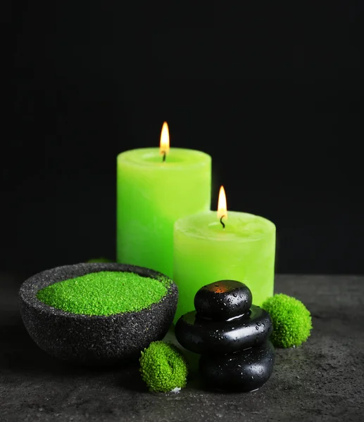 Beautiful composition of spa treatment on dark background — Stock Photo, Image