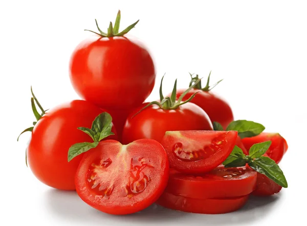整个和切西红柿上白色孤立 — 图库照片