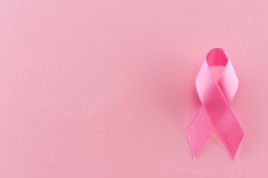 Saten kurdele işareti