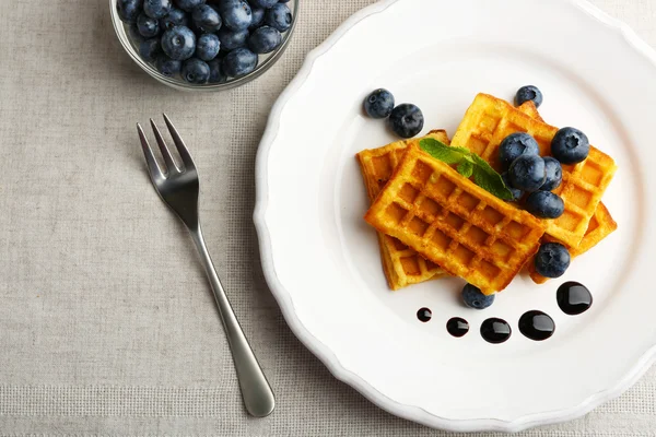 Süße hausgemachte Waffeln — Stockfoto