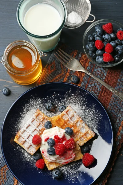 Sweet homemade waffles — Stock Photo, Image