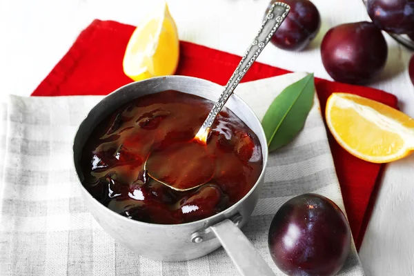 Tasty homemade plum jam — Stock Photo, Image