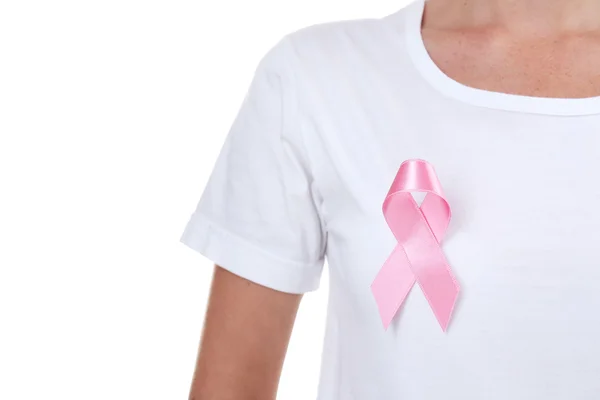Różowa wstążka znak na kobiece kobieta koszula — Zdjęcie stockowe