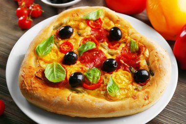 kalp şeklinde pizza