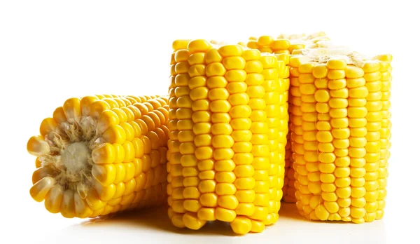 Dojrzałe kukurydziany na białym tle — Zdjęcie stockowe