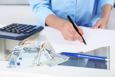 Muhasebe kavram. Finans raporu analiz