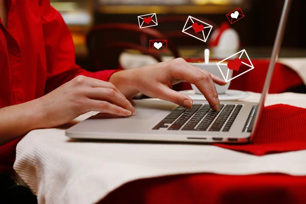 Businesswoman checking email — Stock Photo, Image