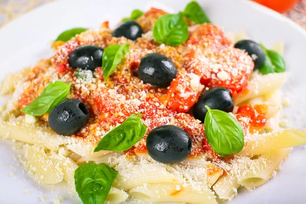 Pasta con salsa de tomate — Foto de Stock