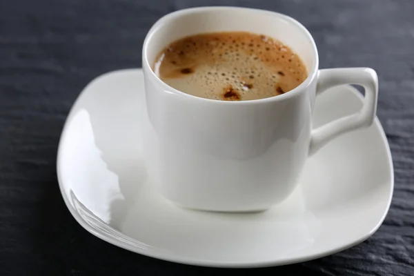 탁자 위에 놓인 커피 — 스톡 사진