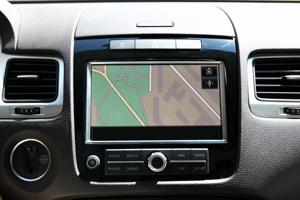 навигационная система в автомобиле
