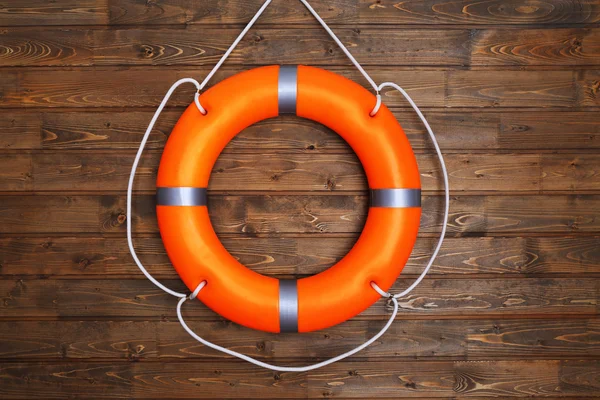 Life buoy on wall — Stock Photo, Image