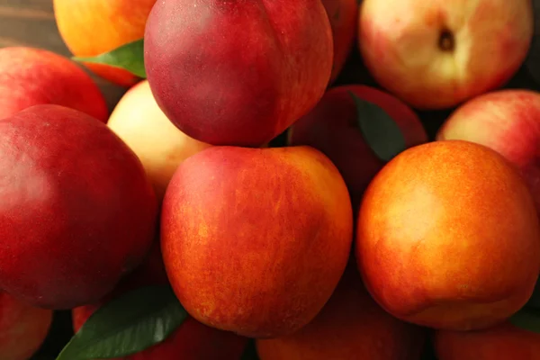 Fresh peaches background — Stock Photo, Image