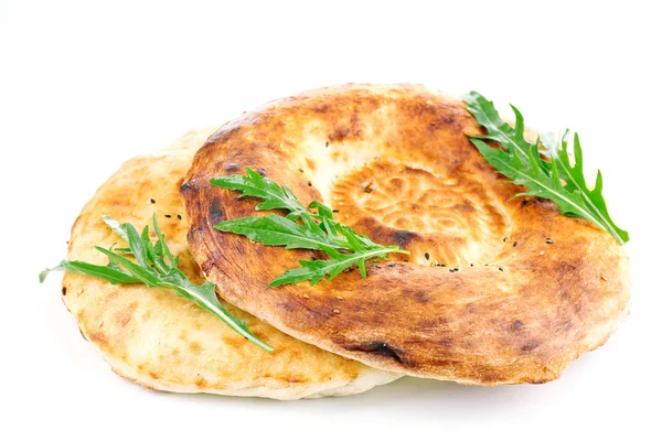 Pan de pita aislado sobre blanco — Foto de Stock