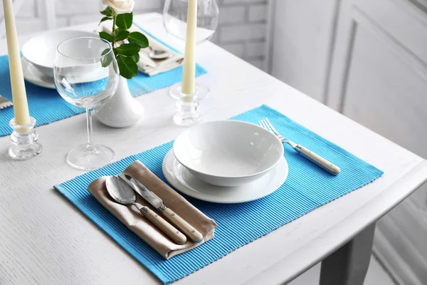 Hermoso ajuste de mesa — Foto de Stock