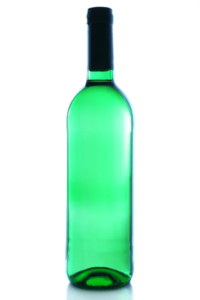 葡萄酒瓶上白色隔离 — 图库照片